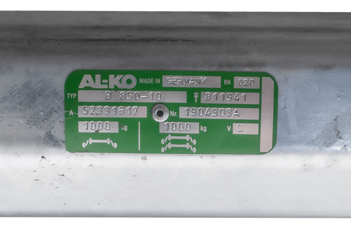 Essieu freiné AL-KO COMPACT pour remorque / dépanneuse 1000kg 1220mm 1780mm 4x100