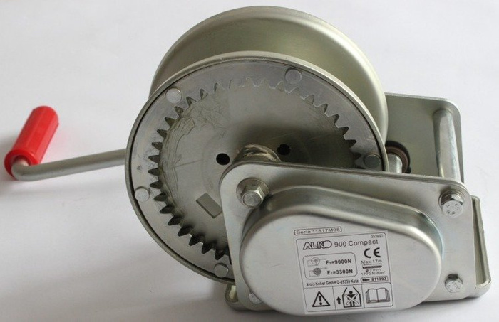 Handlier AL-KO 900C voor aanhangwagens